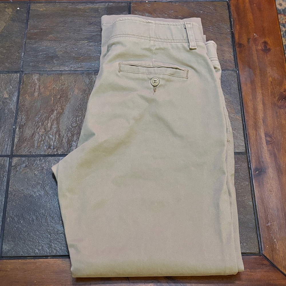 Lee Men's Khaki Chinos